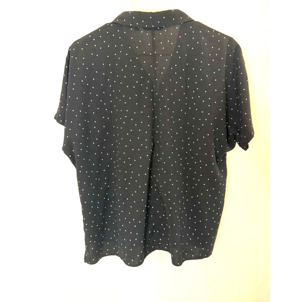 Uniqlo Rayon Blouse | Short Sleeve | mini dot print in Black sz. S - Picture 3 of 9